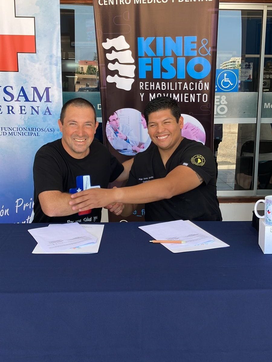 Kine&Fisio, Cesmed y Clínica Dental Group firmaron convenio con Afusam de La Serena para beneficiar a sus colaboradores 2 Cesmed Especialidades Médicas Kine&Fisio, Cesmed y Clínica Dental Group firmaron convenio con Afusam de La Serena para beneficiar a sus colaboradores